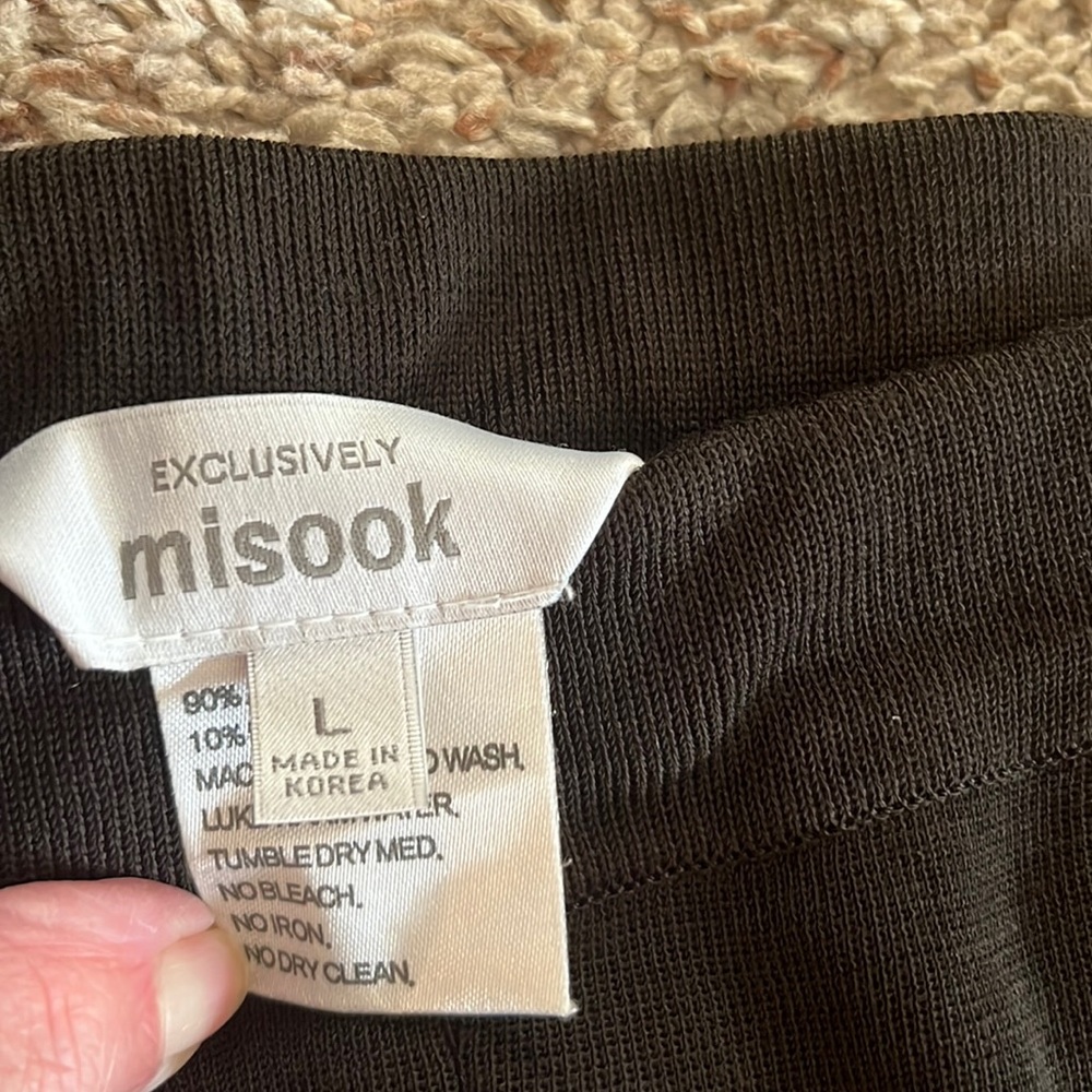 Misook Pants Size Large Perfect condition. Just like new!